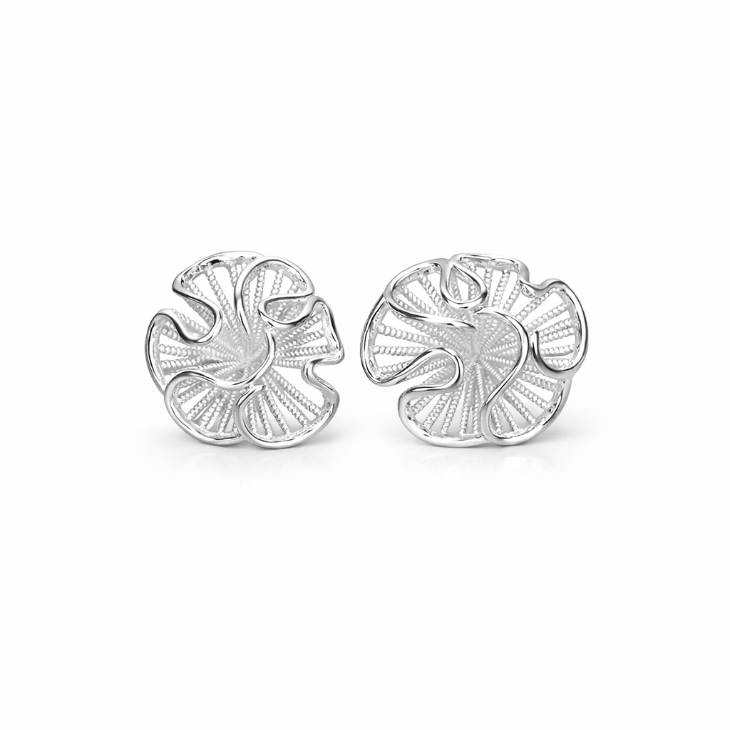 Carrie Hoops