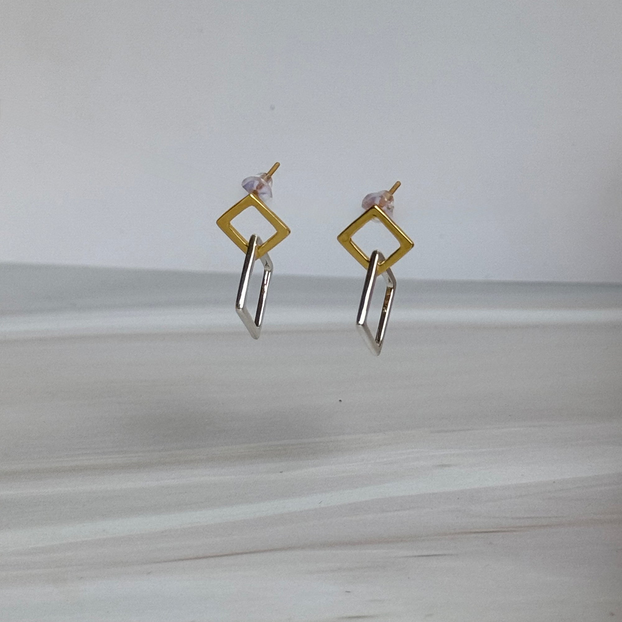 Cuadrado Earrings