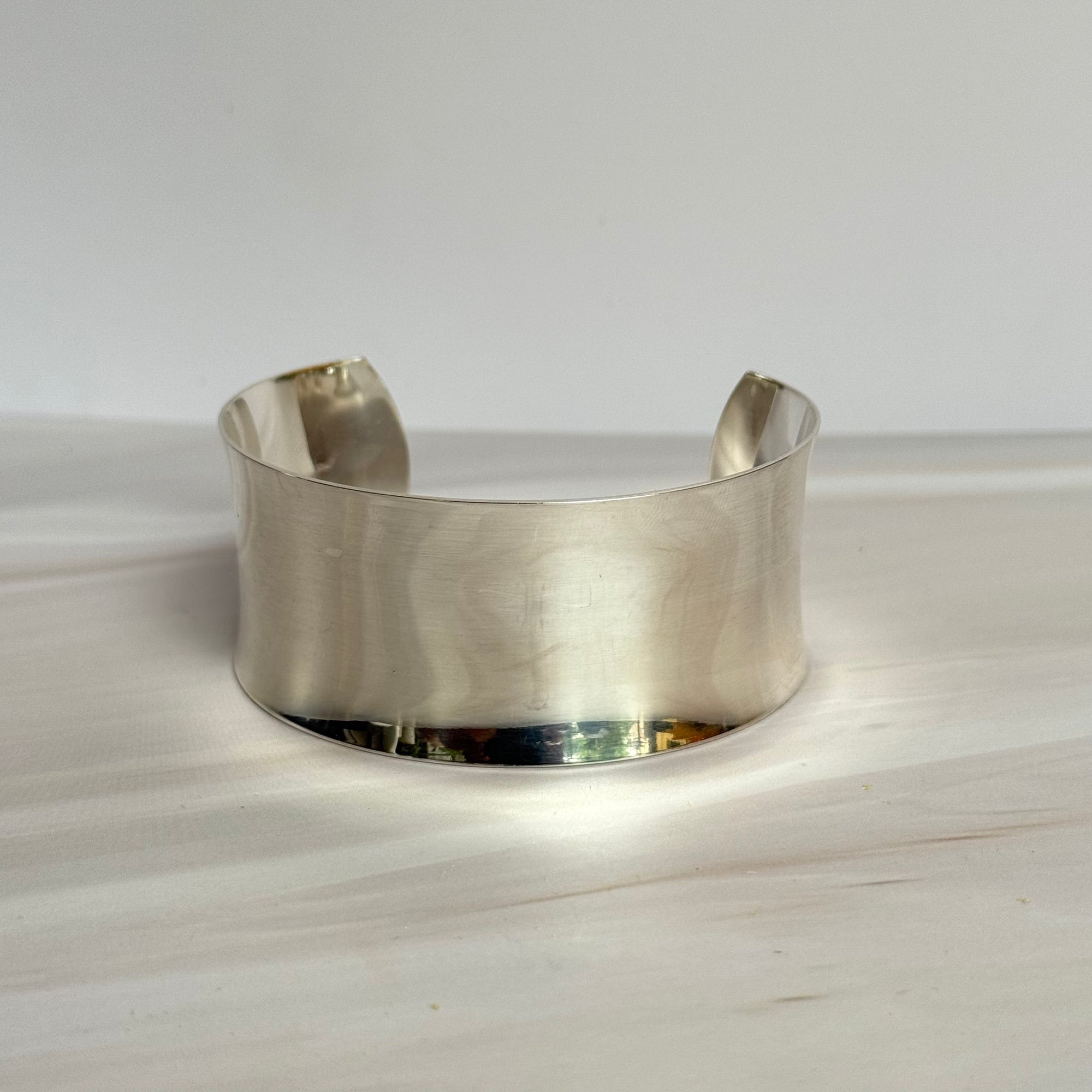 Venus Bold Chain Bracelet