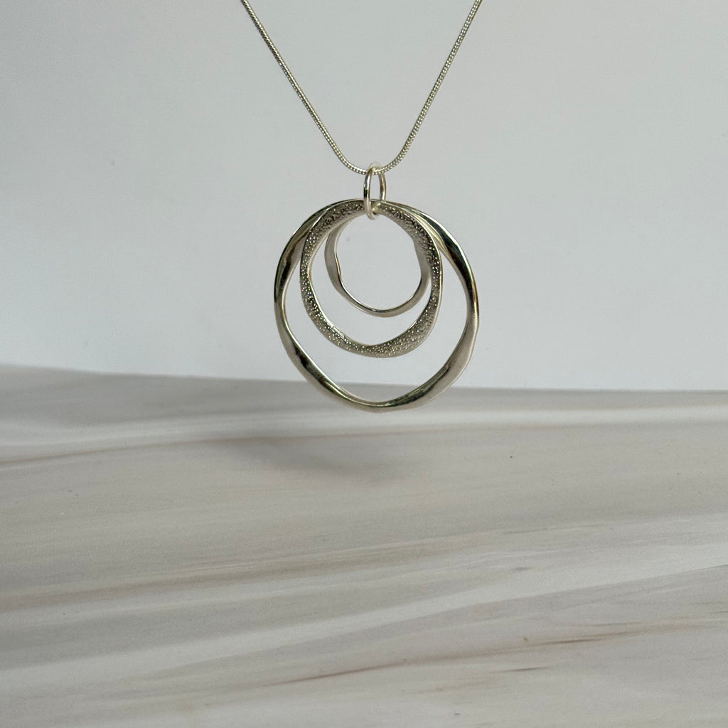 Sara Necklace