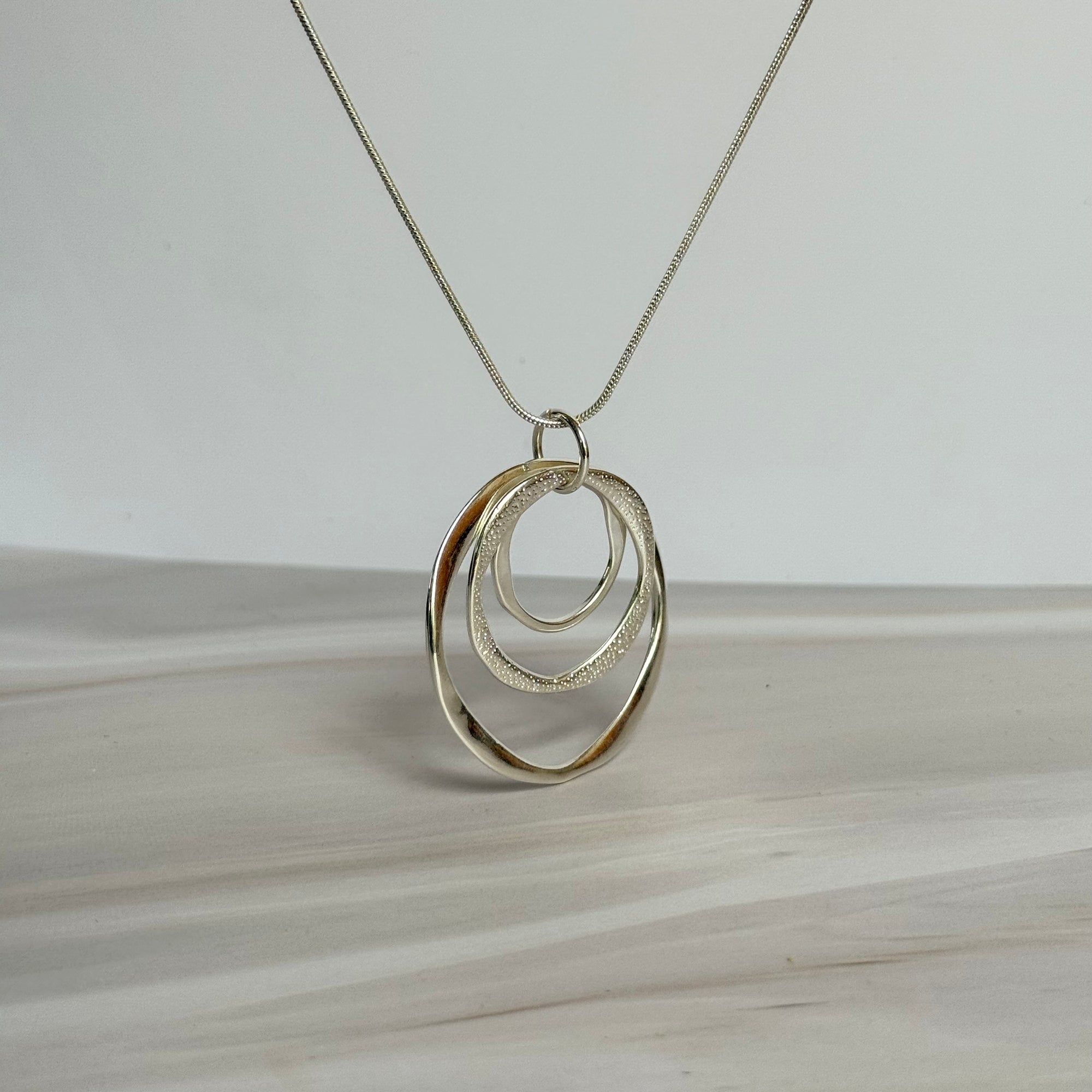 Sara Necklace