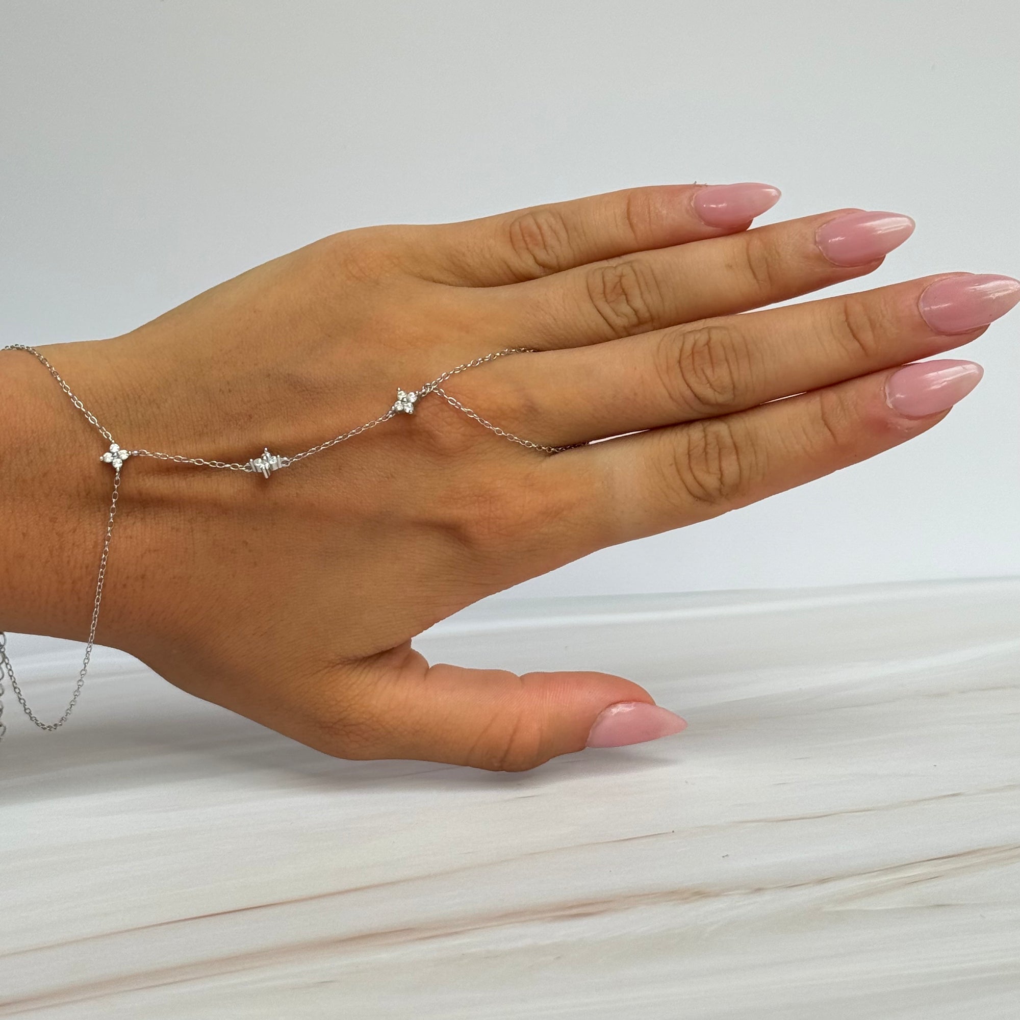 Isa Hand Chain