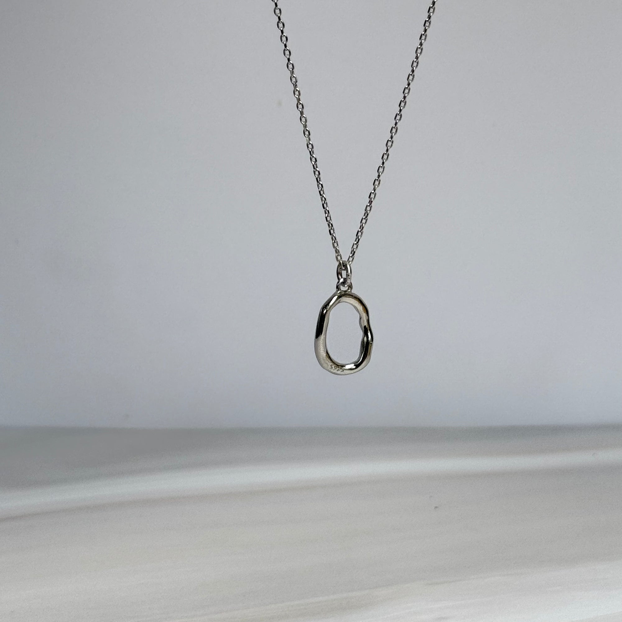 Línea Necklace