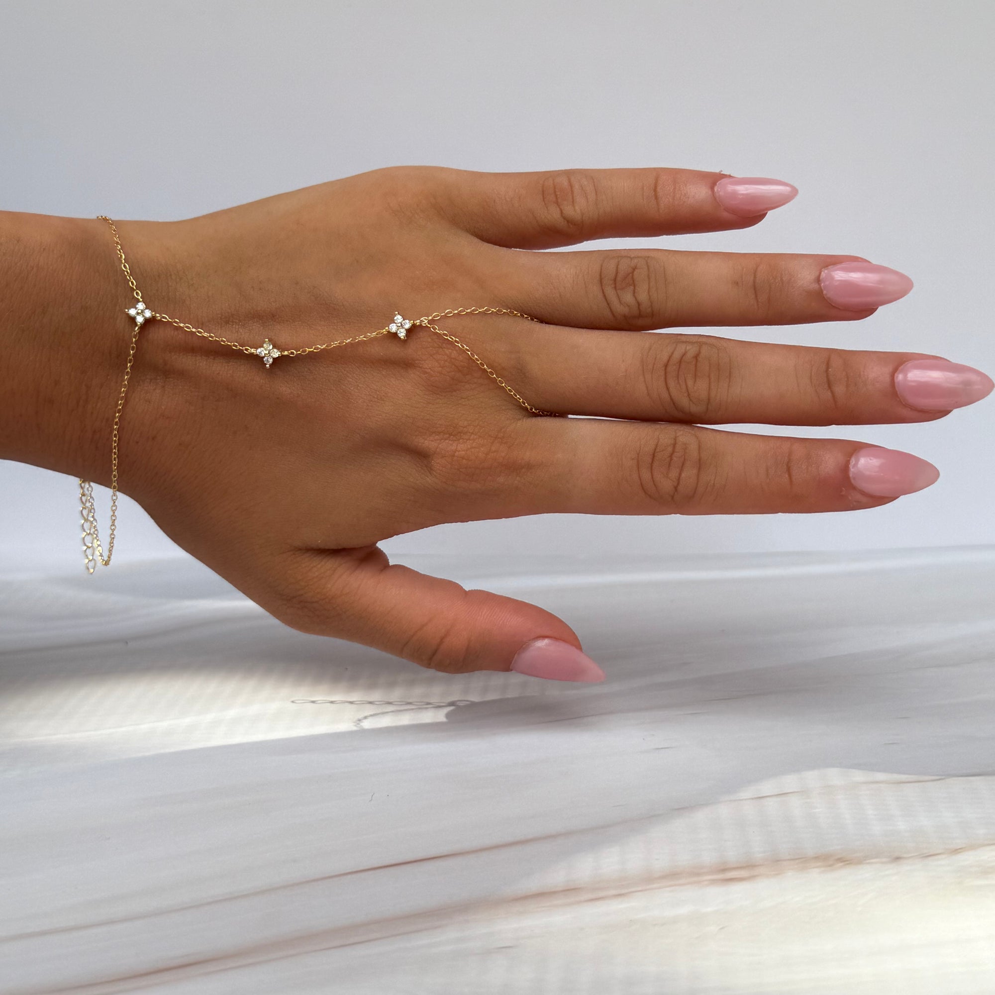 Isa Hand Chain