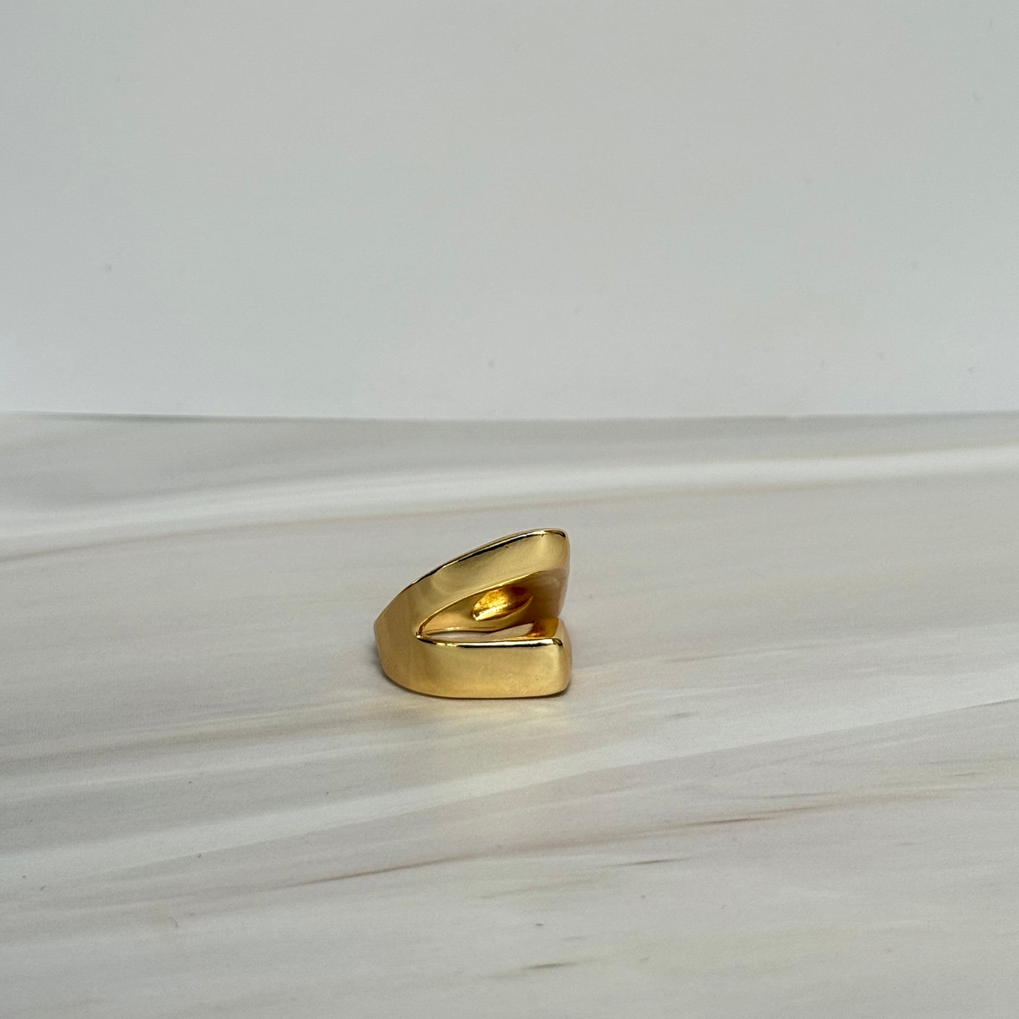 Oro RIng