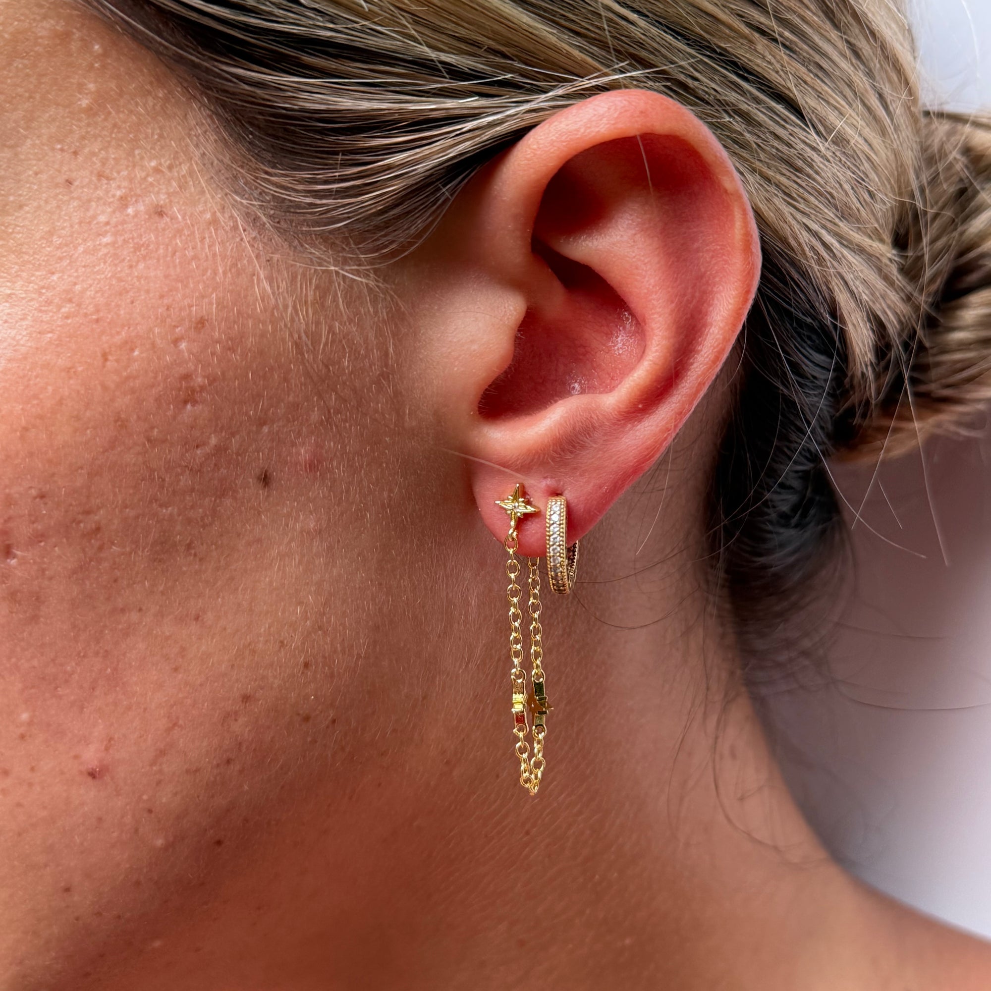Orbit Earring (x1)