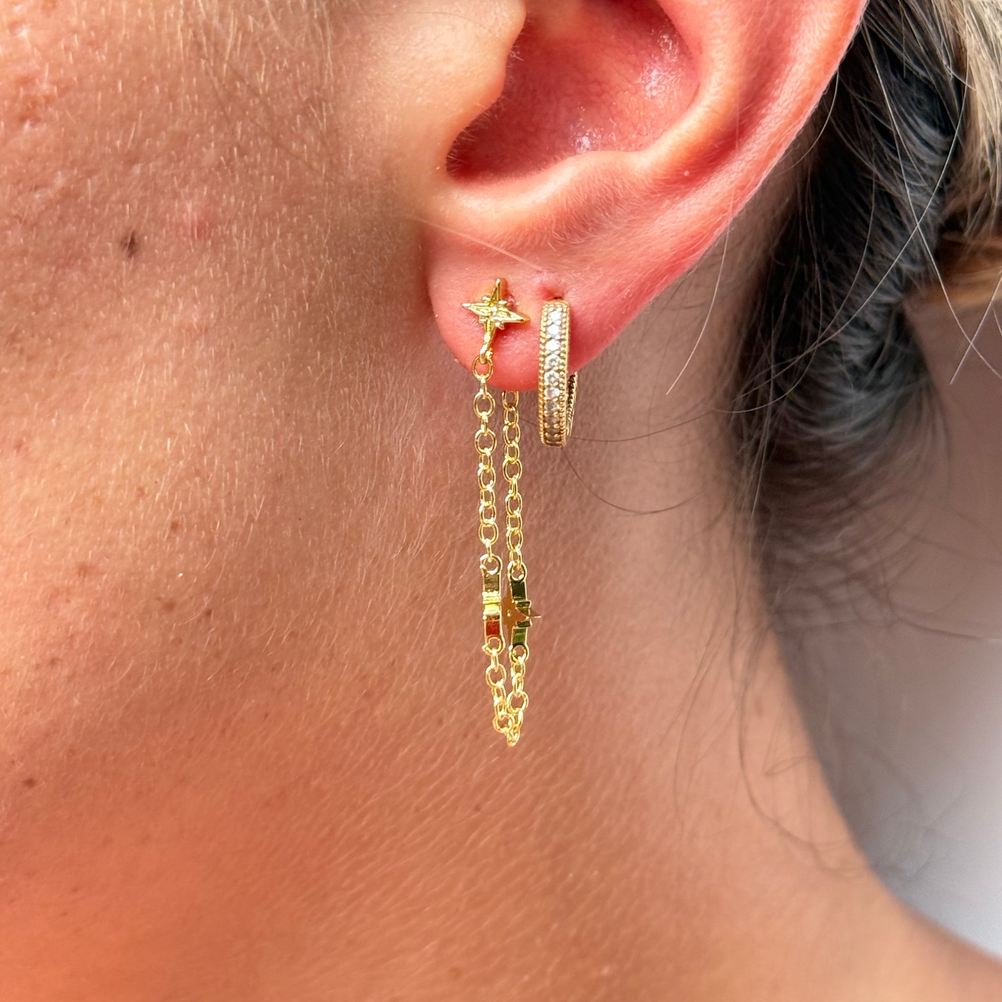 Orbit Earring (x1)