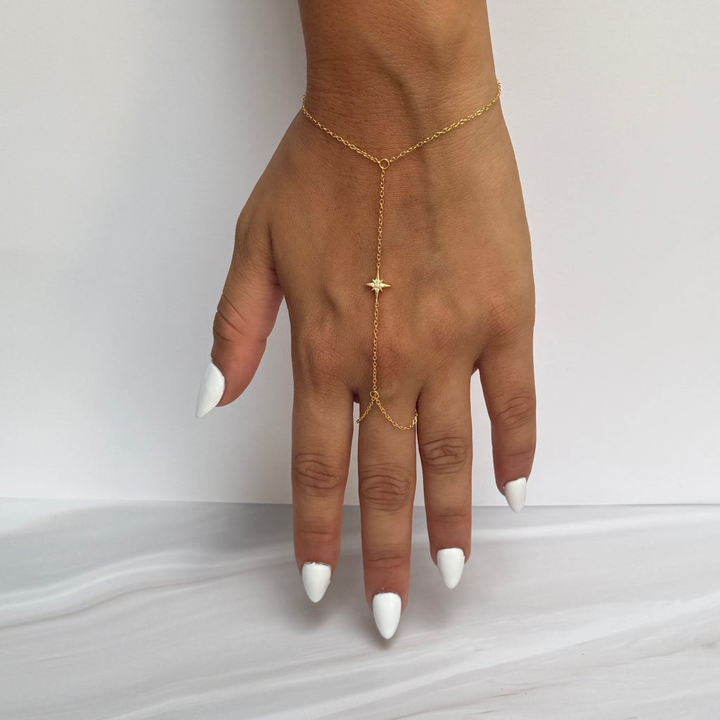 Estrella Hand Chain