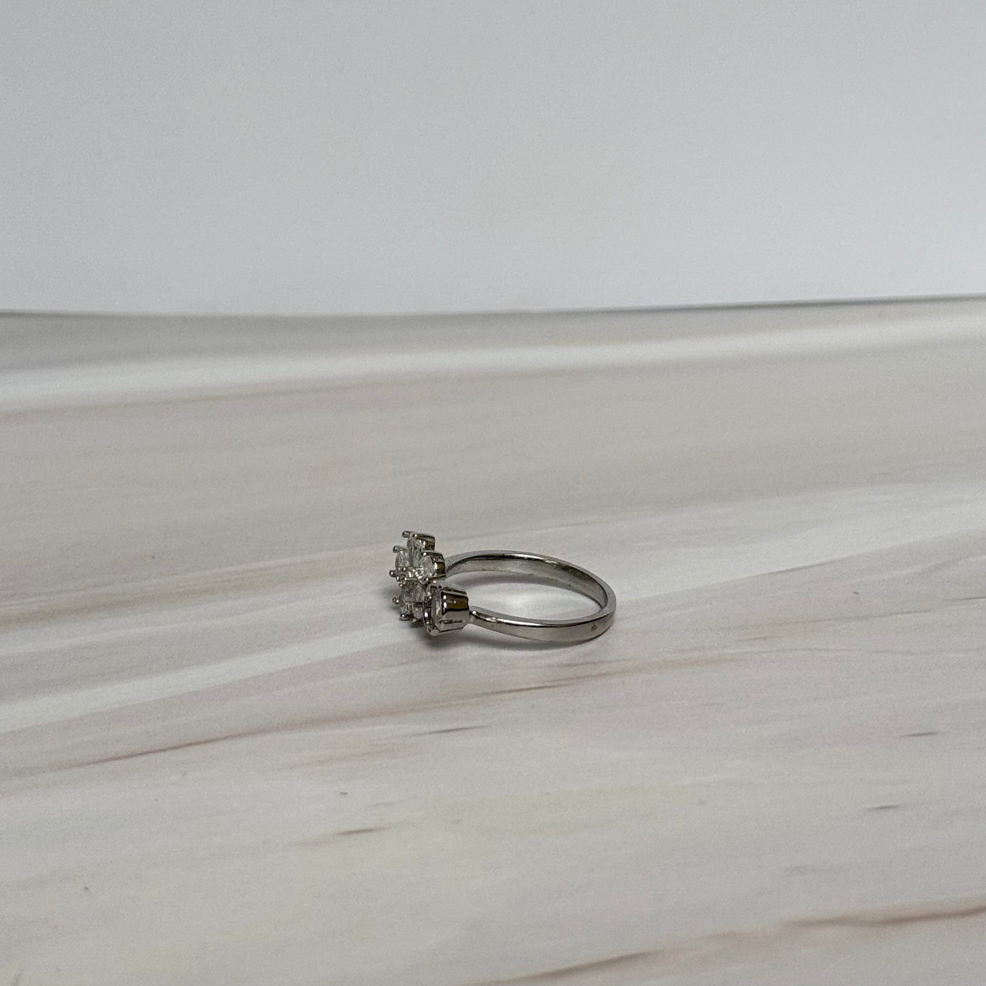 Lyra Ring