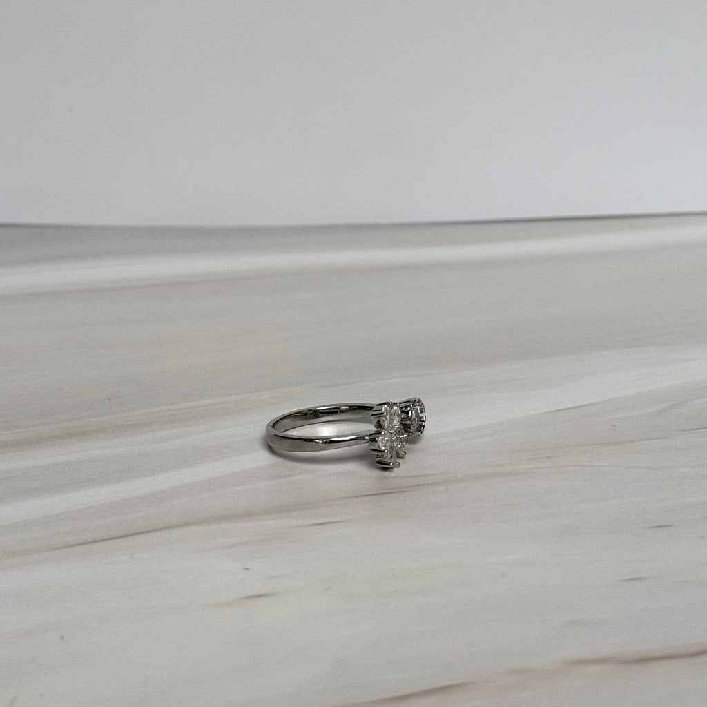 Lyra Ring