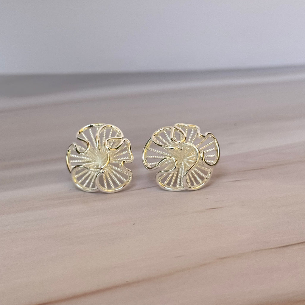 Carrie Hoops