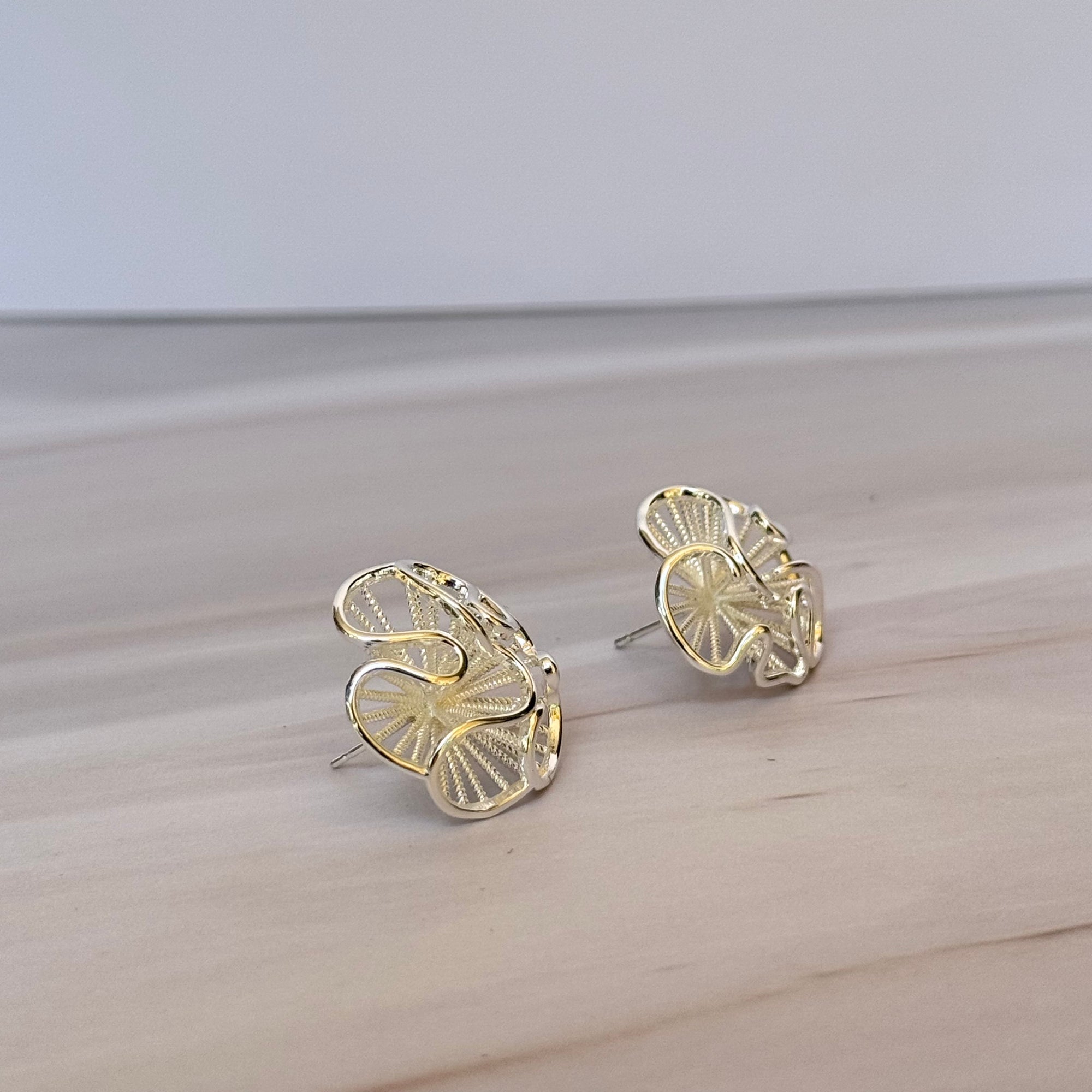 Carrie Hoops