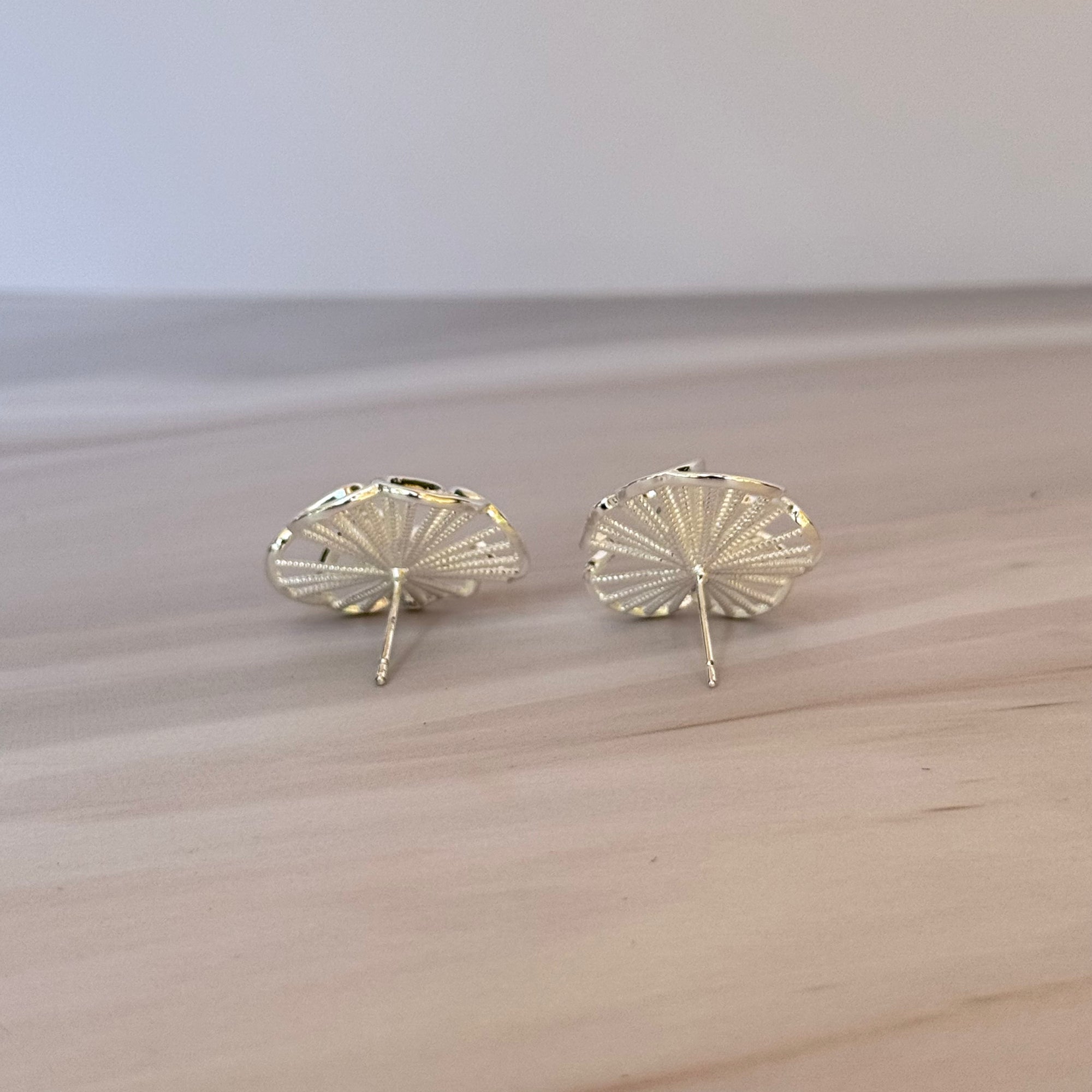 Carrie Hoops