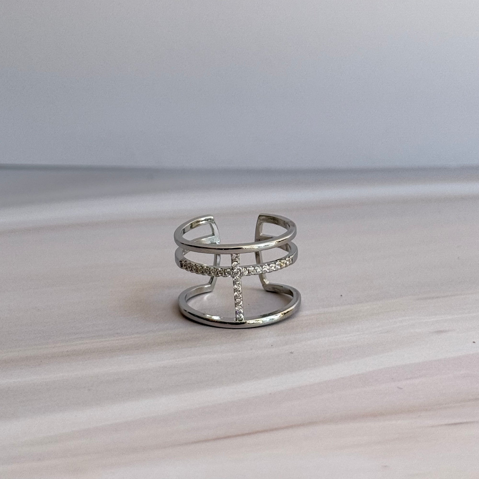 Crux Ring