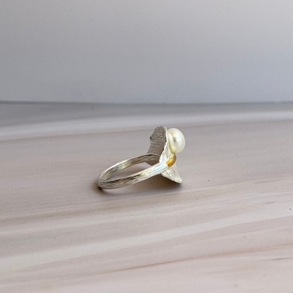 Pearl Leaf Ring
