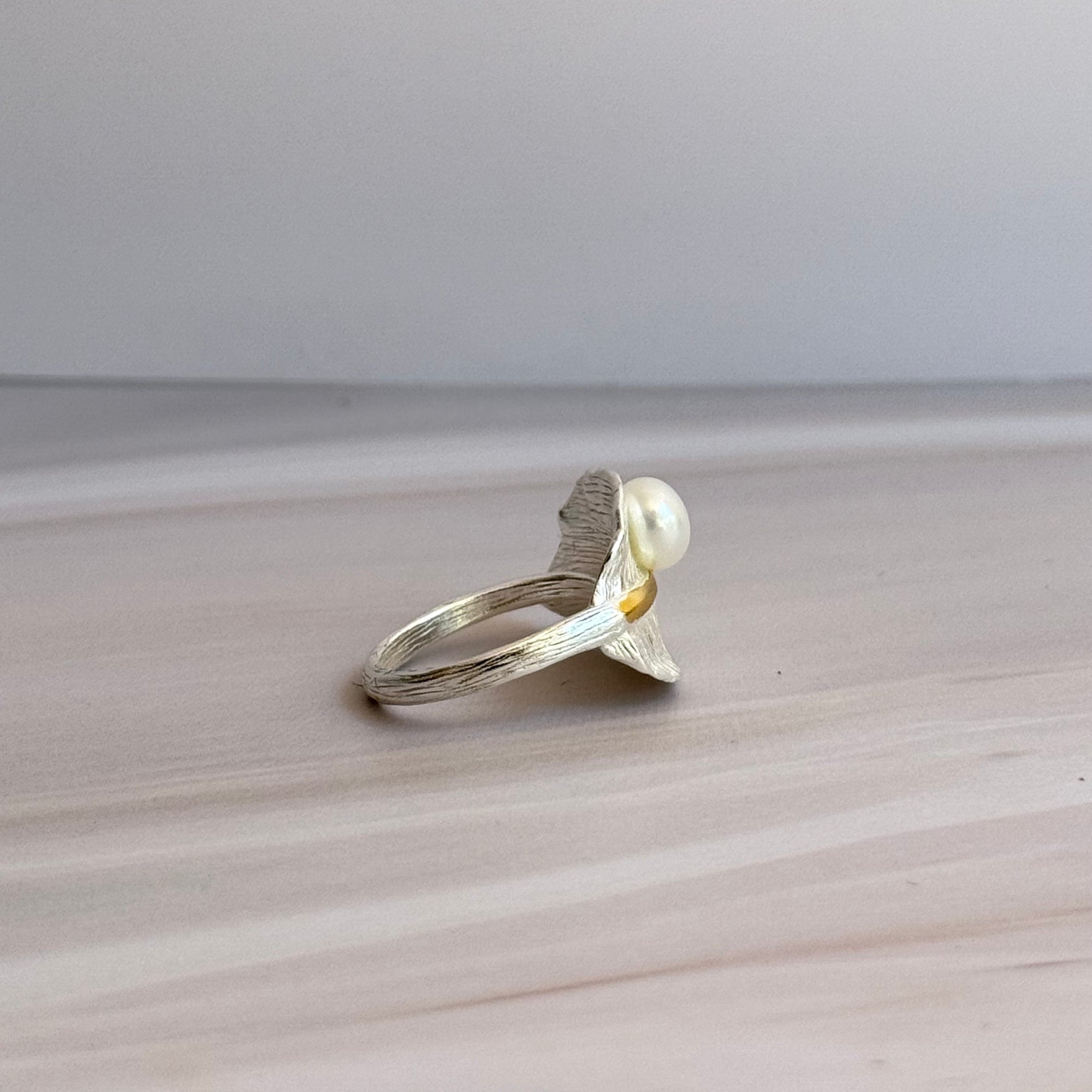 Pearl Leaf Ring