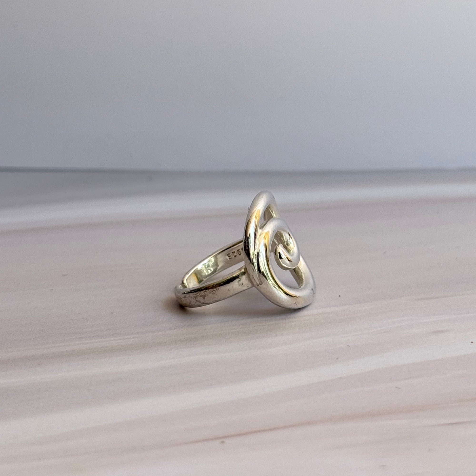 Luna Ring