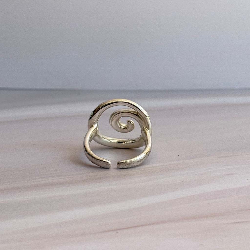 Luna Ring