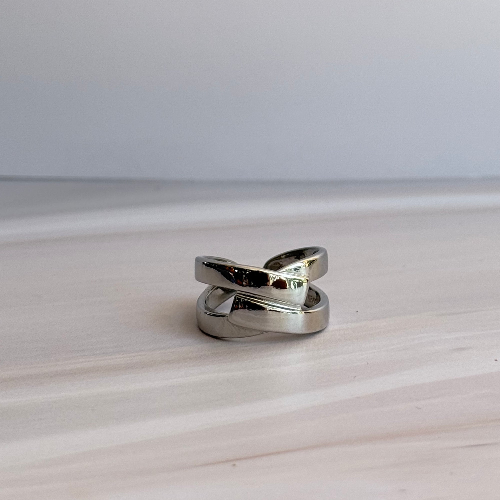 Interlinked Strap Ring Silver